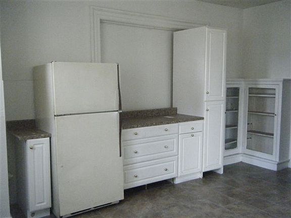 huge kitchen