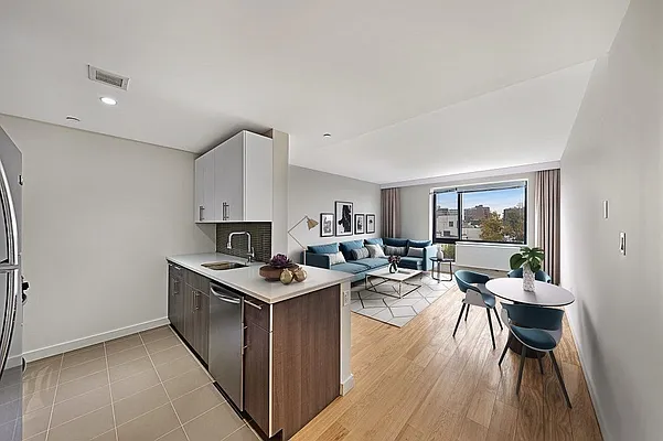 Rented by Compass | media 19