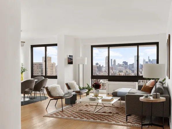 50 East 89th Street 28E image 3 of 20
