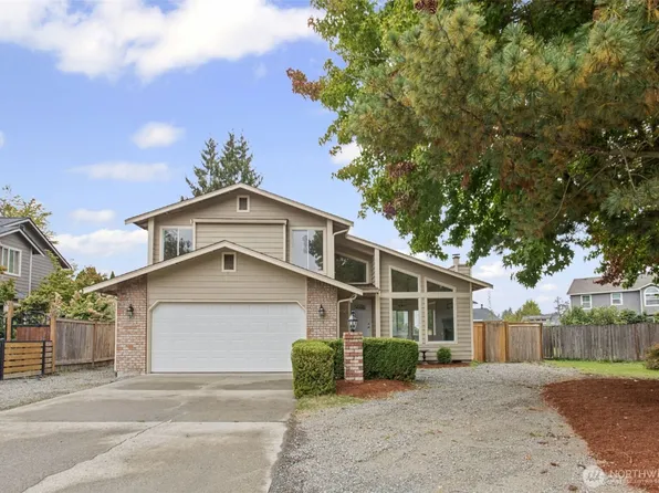 392 White River Drive, Pacific, WA 98047
