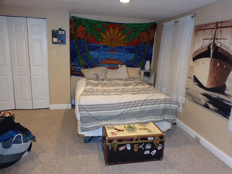 142 Conarroe St — Photo 7