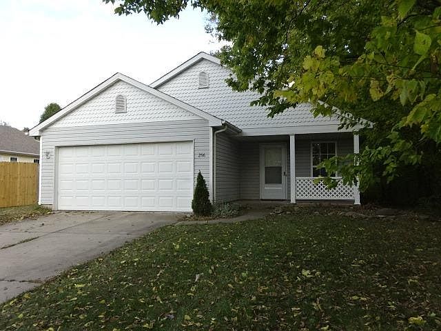 1st image of 296 Park Dr