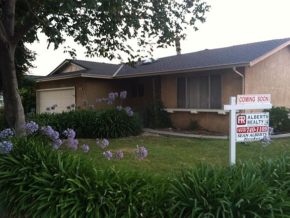 2nd image of 2466 Andover Dr