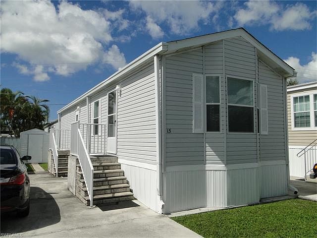 1st image of 13 Helen Ln