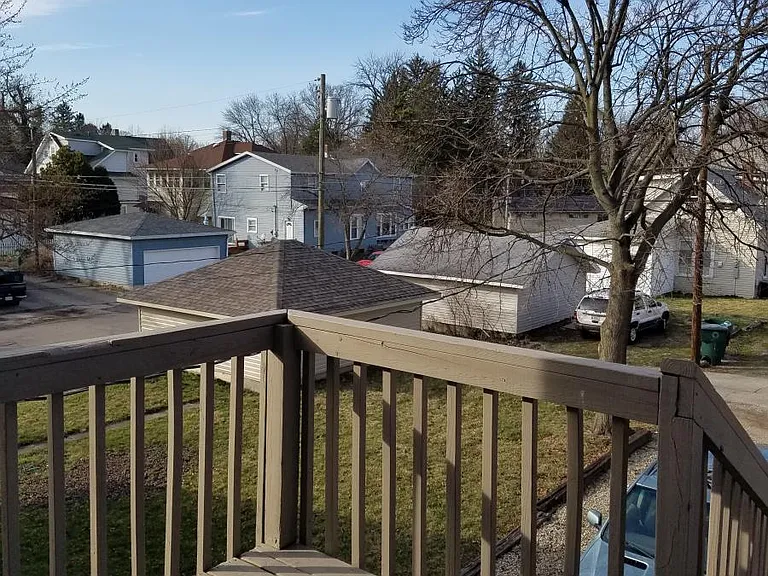 1116 W North St #2 — Photo 14