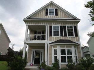 103 Shearwater Ln, Richmond Hill, GA 31324
