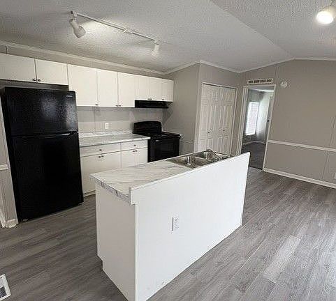 3rd image of 6850 N Fork Dr #1a4