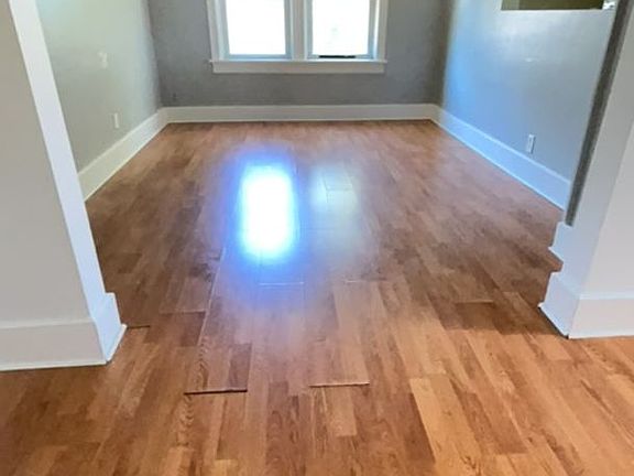 2nd image of 4805 Capitol Ave APT 2