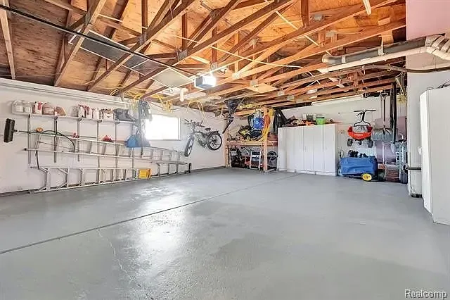 4753 Quarton Rd — Photo 44