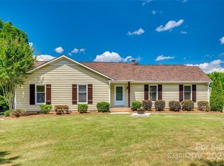 10043 Pioneer Mill Rd, Concord, NC 28025