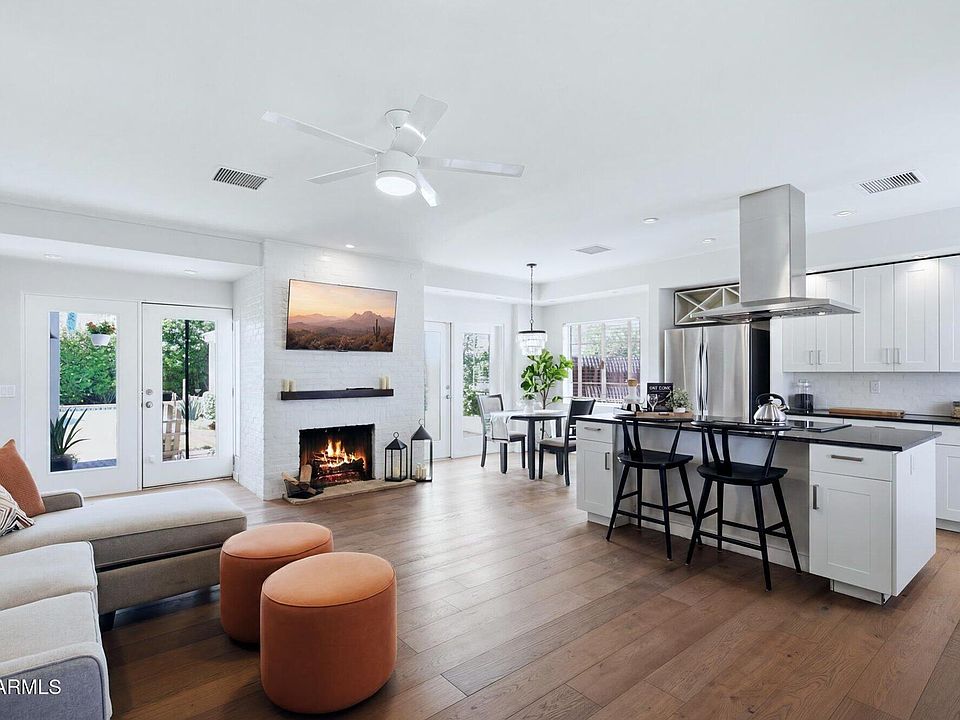 1st image of 530 W VERNON Avenue