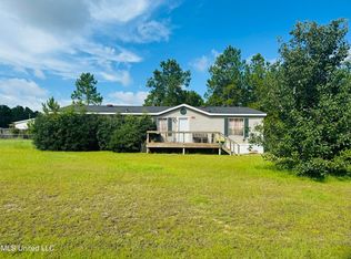 14101 Briarwood Dr, Vancleave, MS 39565