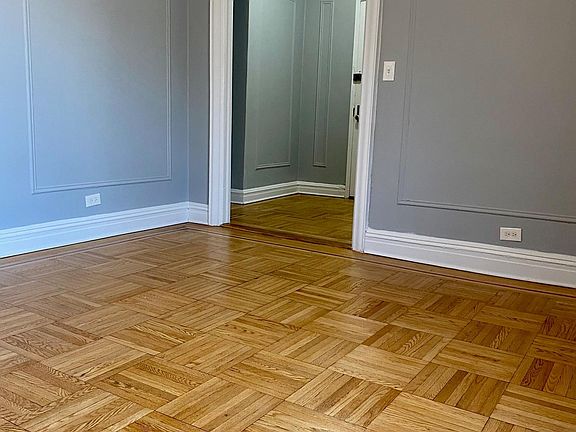 3rd image of 2472 Grand Ave #5L
