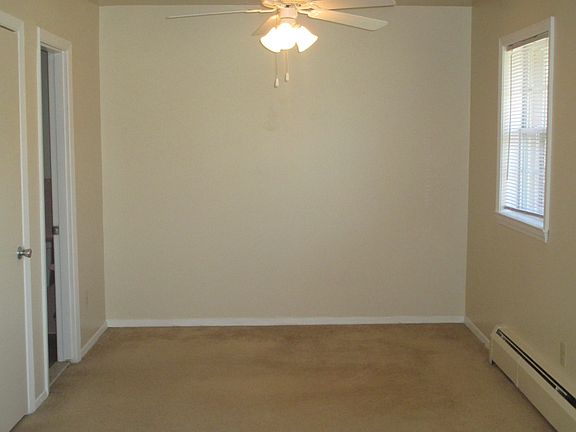 5th image of 4 Hasbrouck Dr APT H