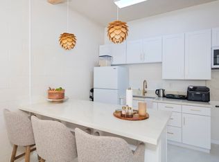 355 Kalanianaole Ave APT 103, Hilo, HI 96720