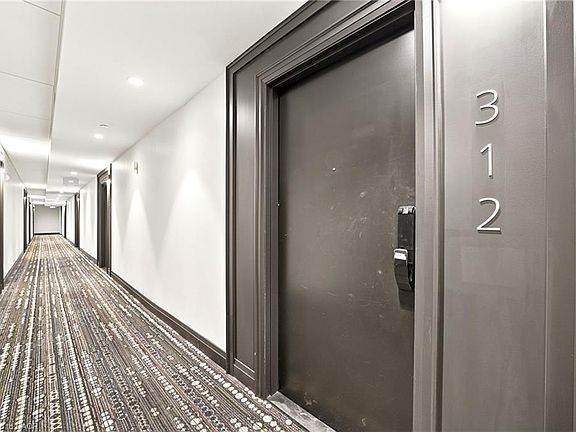 4th image of 470 Gordon Krantz Ave #312