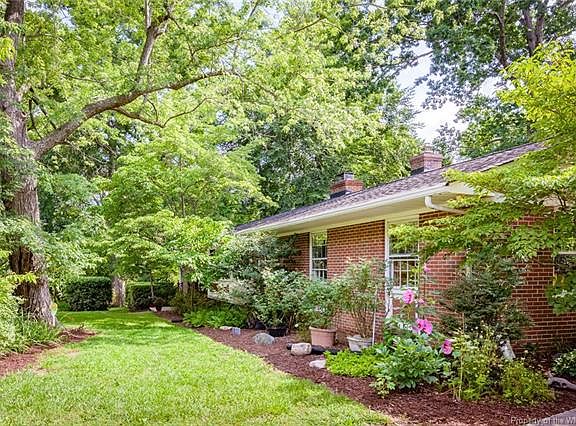 2nd image of 135 Ferncliff Dr