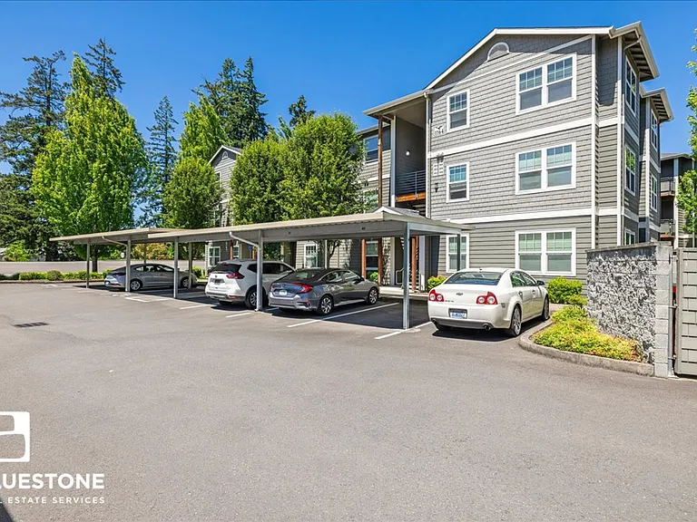 Hawk's Point Apartments — Photo 46