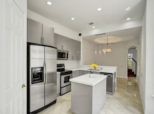 887 Spinnaker Dr W #887, Hollywood, FL 33019