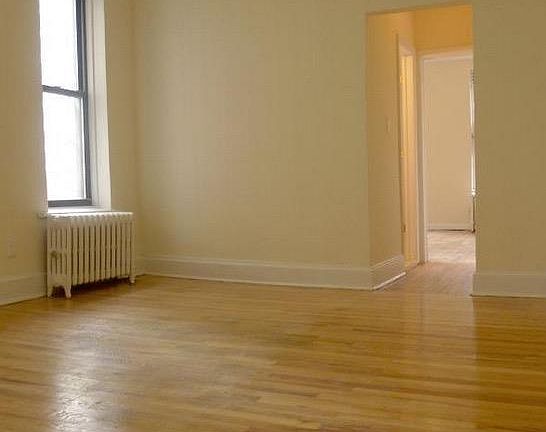 3rd image of 19 E 108th St APT 4RE
