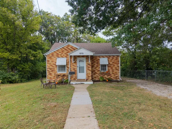 1010 Charles St, Columbia, MO 65201