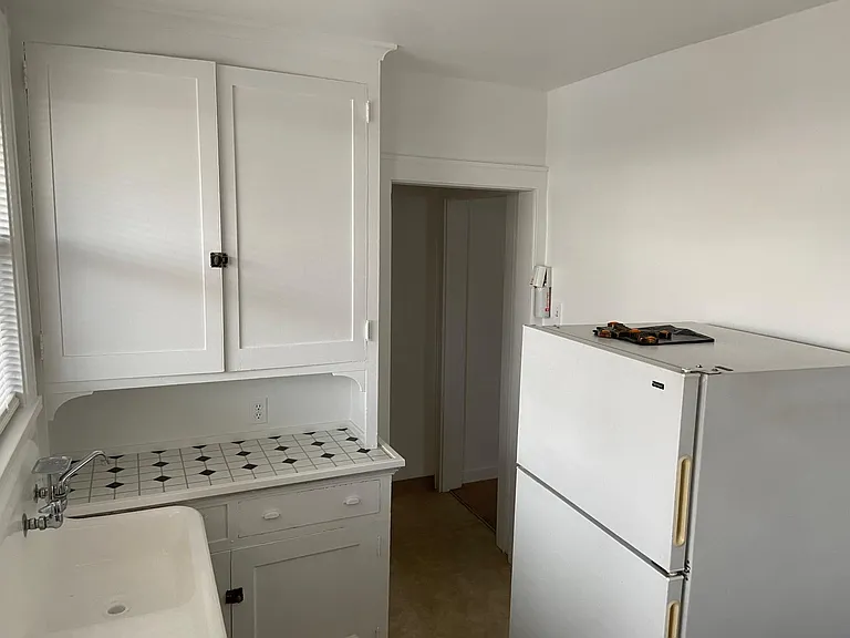 3225 W Liberty Ave #4 — Photo 16