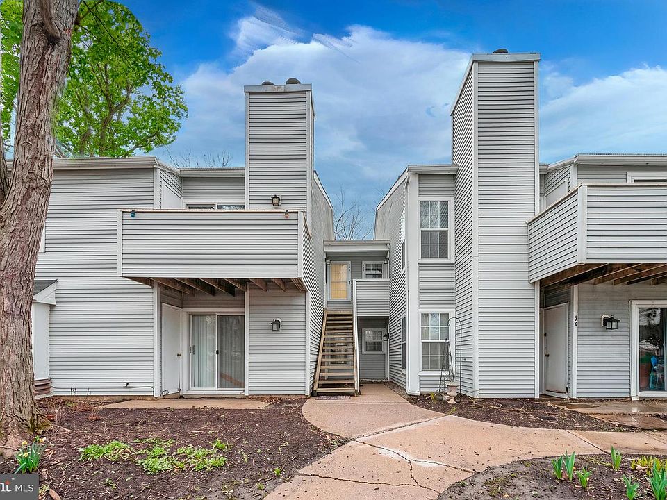 1st image of 40 Pheasant Meadow Dr #40