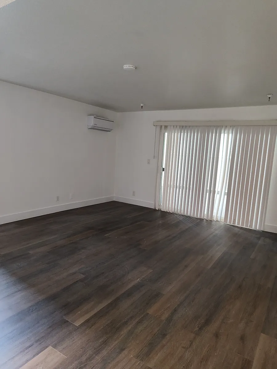 Building Photo - 56081 Twentynine Palms Hwy #4