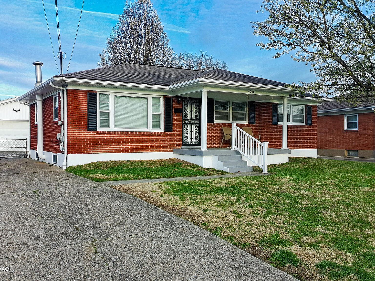 4908 Swaps Ln, Louisville, KY 40216 | Zillow
