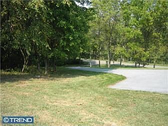 2nd image of 261 Old Creek Rd