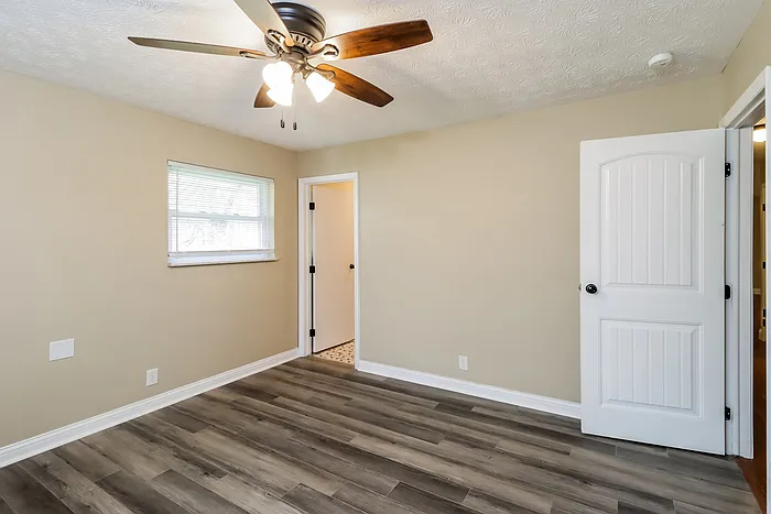 5348 Dee Alva Dr — Photo 5