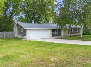6390 W Wabash Ave, Brown Deer, WI 53223
