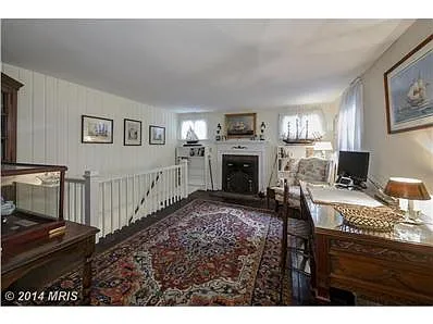 2919 Dumbarton St NW photo 1
