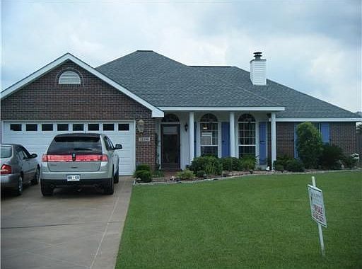 1st image of 11190 Woodley Dr