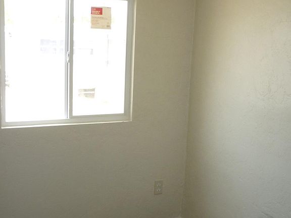 5th image of 2928 N 15th Ave Unit 24