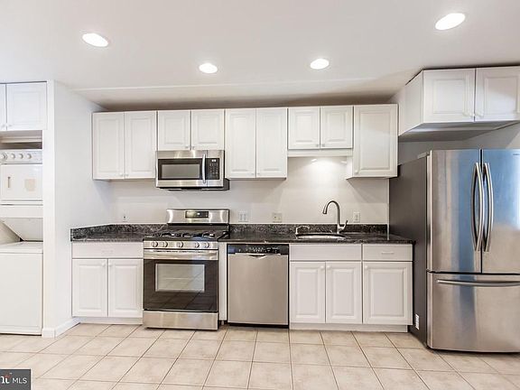 4th image of 14415 Turin Ln