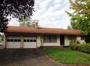 16247 SE Clinton St, Portland, OR 97236