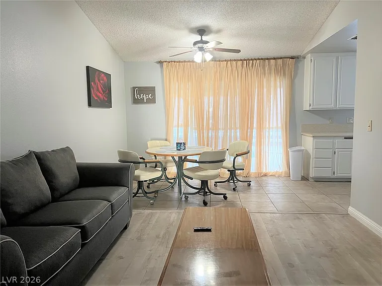 4761 Torrence Dr — Photo 7