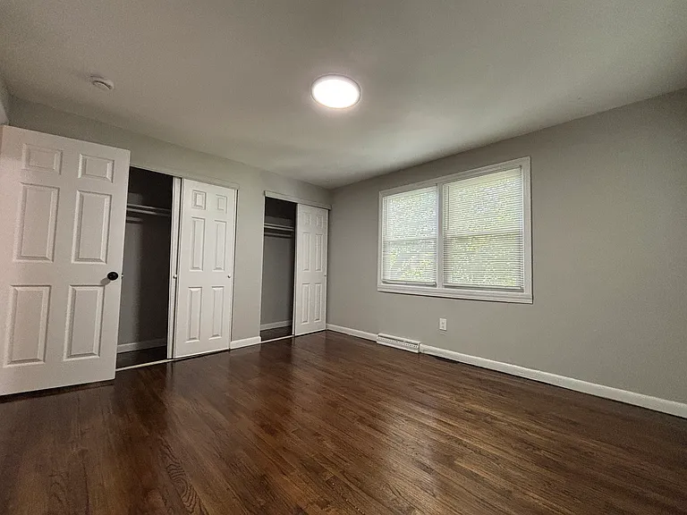 210 Burwell St #5 — Photo 7
