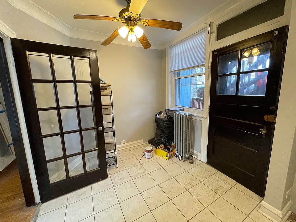 4625 N Wolcott Ave #1C