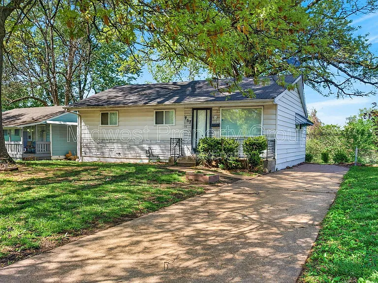 257 Glen Garry Rd — Photo 25