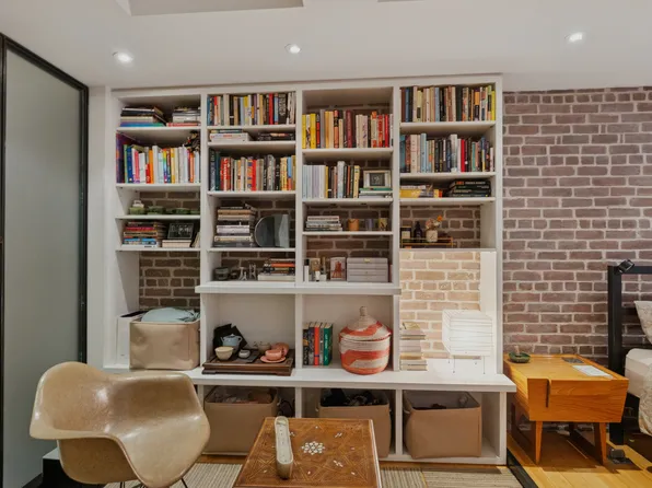 28 Old Fulton Street image 14 of 20