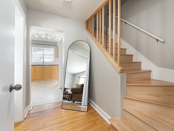 3rd image of 10008 144th Ave NW