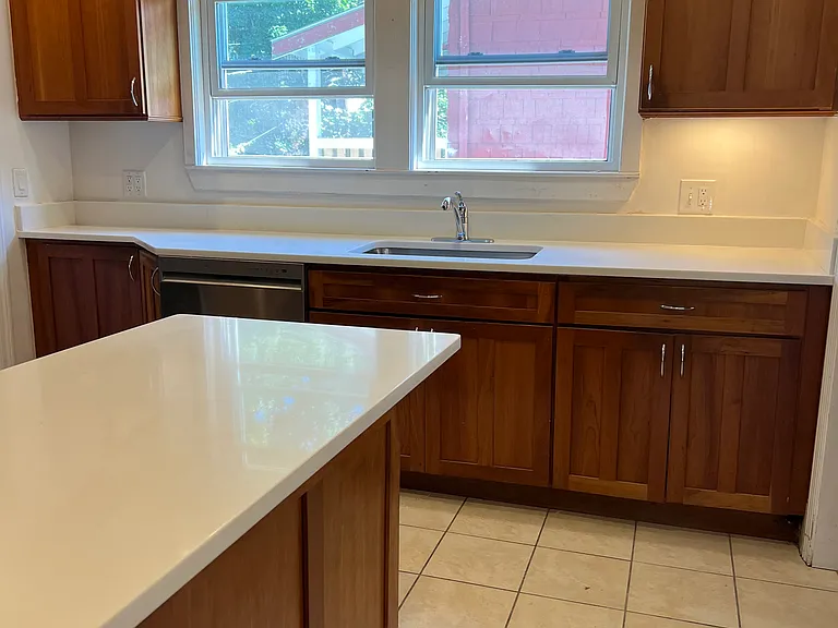 269 Alewife Brook Pkwy #2 — Photo 3