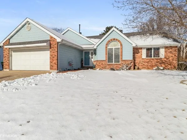 24232 W Quail Dr, Channahon, IL 60410