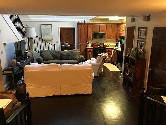 Living Room/Kitchen Area