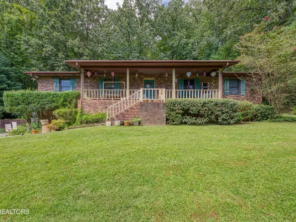 130 Brentwood Cir, Oliver Springs, TN 37840