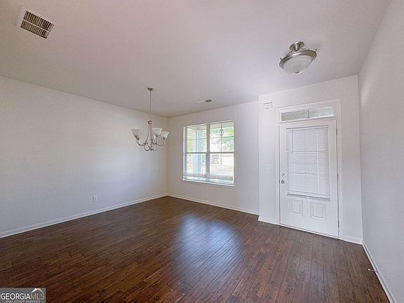 4th image of 2485 Osceola Rd