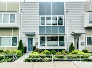 3573 W Wabansia Ave, Chicago, IL 60622