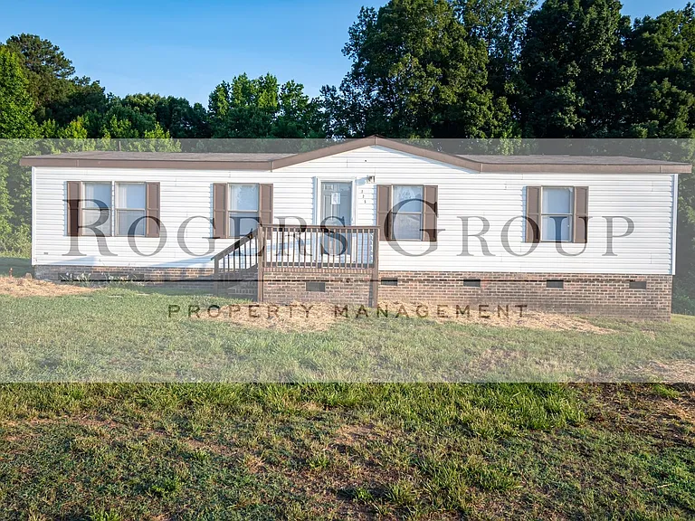 125 Nans Ln — Photo 1